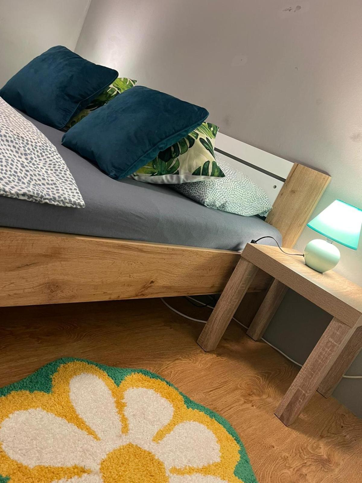 Velky Apartman Bratislava Buitenkant foto